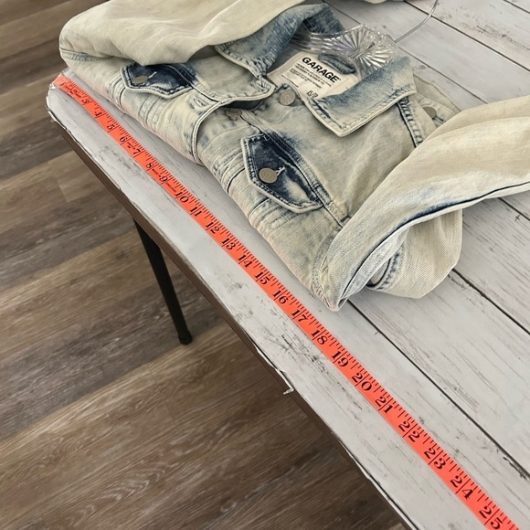 Garage XS Acid Wash Denim Jacket like new - Picture 7 of 7